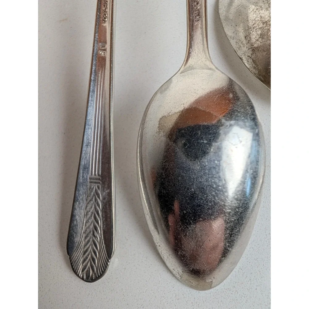 Vintage 1939 Wm Rogers Allure Silverplate Teaspoons Set of 3 Art Deco